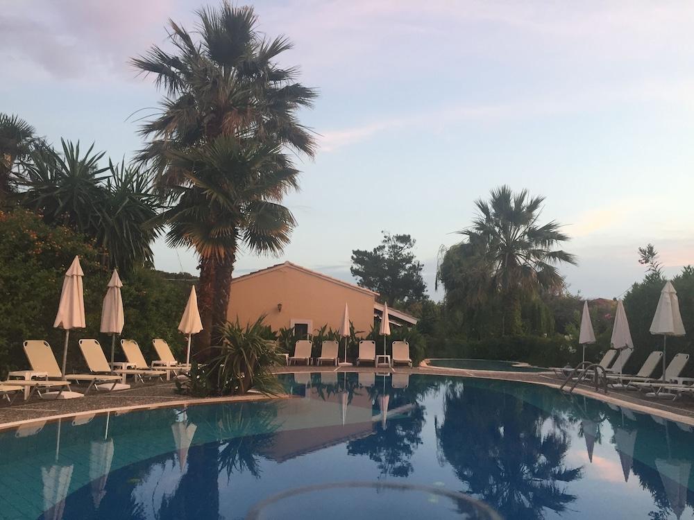 אצ'ארבי Ilena Hotel מראה חיצוני תמונה