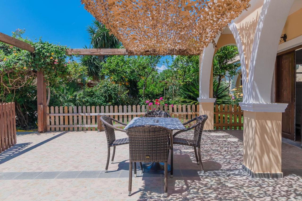 אצ'ארבי Ilena Hotel מראה חיצוני תמונה