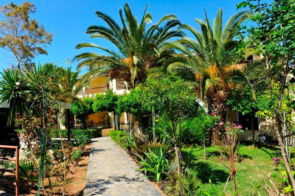 אצ'ארבי Ilena Hotel מראה חיצוני תמונה